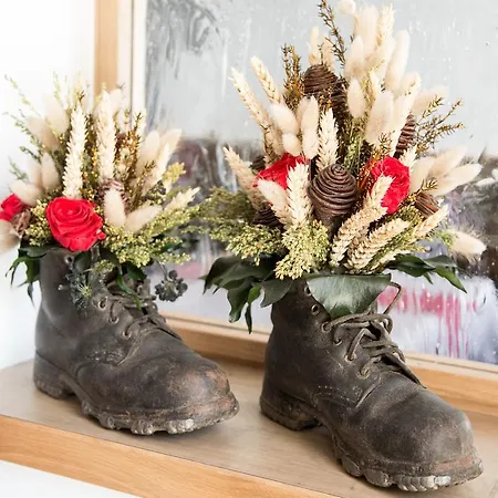 Hieserhof בית חווה *